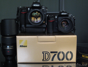 Nikon D700 Цифровые зеркальные фотокамеры  Nikon AF-S VR 24-120mm  #296602