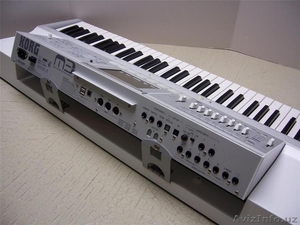 Korg TR61 61-key Workstation————380Euro #397398