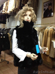 Продаем меховые жилетки из норки,  лисы и енота оптом из Греции #70965