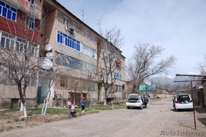 срочно квартира в Чарваке #873797