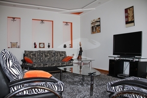 СДАЮ.ЦЕНТР.ДАРХАН.СВОЯ 2-комн.евроквартира спецплана 100кв.м.в стиле Hi-tech #904481