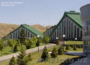 Пирамиды («Чарвак Оромгохи») *,  Узбекистан #1026310