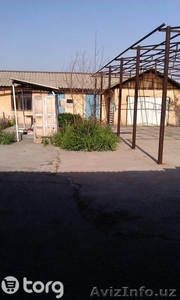 Продам 1 этаж. дом общ. пл. 1372 кв. м.,  7 комн.,  участок 13.7 сот. #1095978