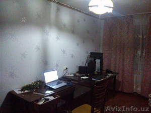 Продаю квартиру 3-х,  на А. Б. Рози (быв. Известия) #1122771