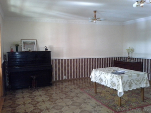 Дом в центре рядом с метро #1183899