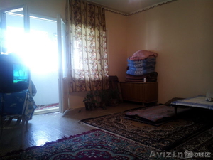 Метро «Гафур Гуляма» Себзар. 2/9/9. 67м2. Смотрите ФОТОГРАФИИ. Большая квартира,  #1341232