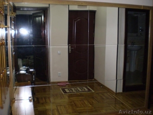 только после ремонта 4х ком. на 2ом эт. квартира в напротив Алайского #1444116