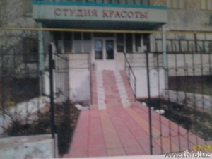 Продается Салон Красоты с хорошим ремонтом можно под Аптеку или магазин и Жилое #1517659