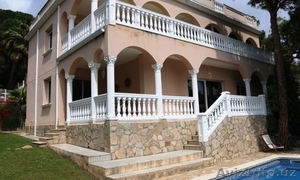 ВИЛЛА В ТИХОМ РАЙОНЕ В ОКРУЖЕНИИ ПРИРОДЫ,  Испания #1544176