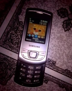 Продам мобильный телефон самсунг #1659634