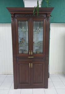 Сервант салона