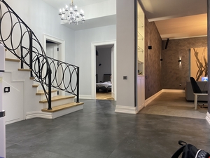 Продажа 4-х комнатной квартиры на Ц-15  #1692952