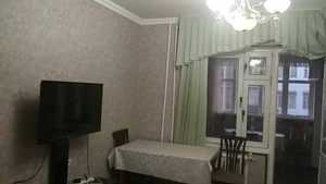 Банковская ! Чехова на против Мирабад Авеню 160 кв.м 4 х 4эт 9 ти  #1702247