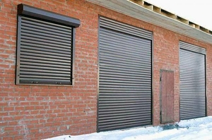 Роллетные ворота  в гараж и рольставни на окна из Турции. Все в наличии. #1707278