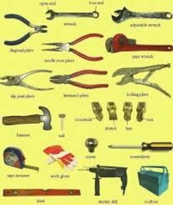 Куплю из дома кладовки горожа инструменты а также посуду хрусталь951708505 #1711773