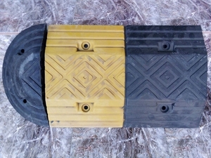 Искусственная дорожная неровность (лежачий полицейский) #1714545