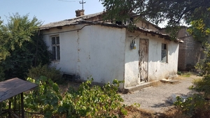 Продаётся участок 5, 8 соток Киб-ий ра-н (уч хоз) или обмен на квартиру #1717591