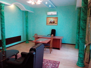 Сдаётся в аренду здание под офис или жильё #1720581