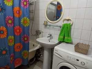 Сдам Свою квартиру 2/6/9 отд. вход,  от метро Минор 100 метров,  упакована Ц6 #1724605