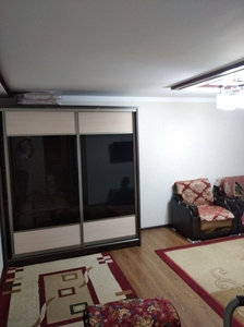 Сдаётся долгосрочная отличная своя 3/3/5 комнатная квартира #1727446