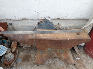 Наковальня кузнечная,  большая #1734314