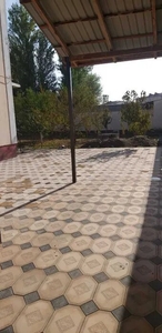 Сдается участок 4 сотки,  4 комнаты,  семейной паре #1738130