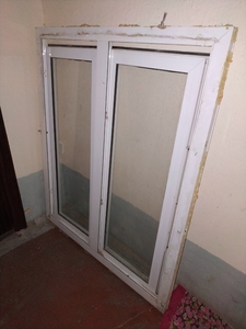 Двустворчатое окно АКФА б/у недорого #1738425