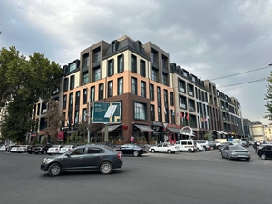 Аренда офисов в бизнес центре GROSS Plaza #1740316