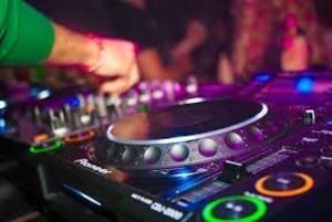 Unversal dj услуги диджейя #1745253